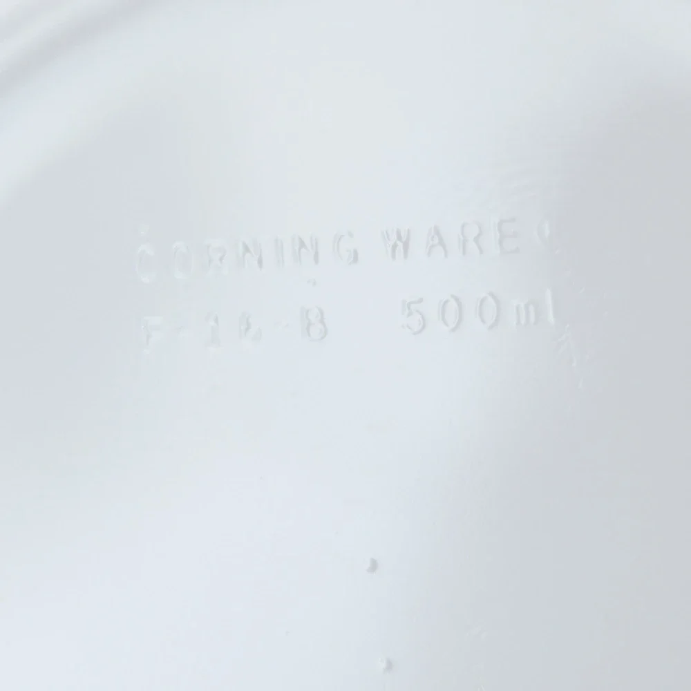 Lot of 4 Corning Ware French White F-16-B 500 ML Bowls w/ 2 Lids Ramekin Set